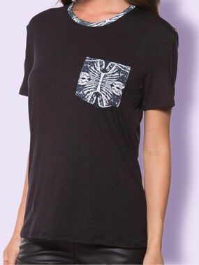 Blackmilk Bone Machine Pocket Tee L RARE Discontinued Skeleton Print Graphic Top
